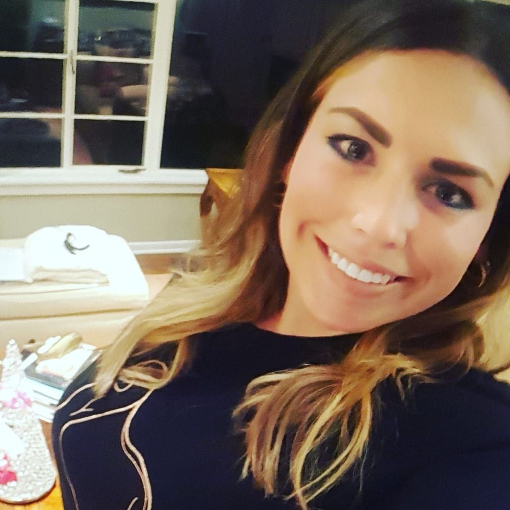 Meet your Posher, Alexandra